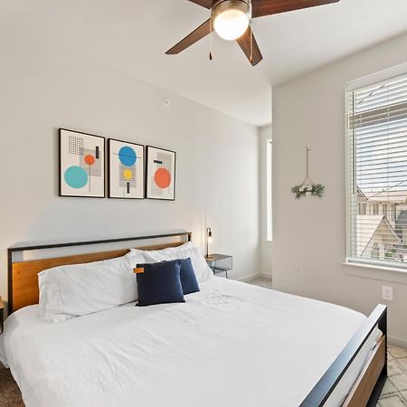 Luxury Central Apts - Free Parking, Gym, Fast Wifi Lägenhet Austin Exteriör bild