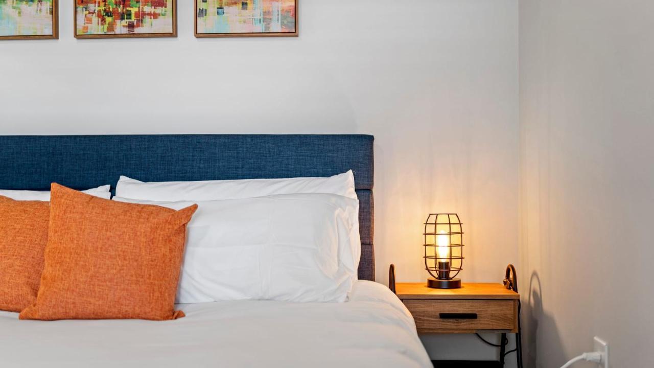 Luxury Central Apts - Free Parking, Gym, Fast Wifi Lägenhet Austin Exteriör bild